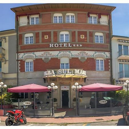 Alba Sul Mare Hotel Lido di Camaiore Buitenkant foto