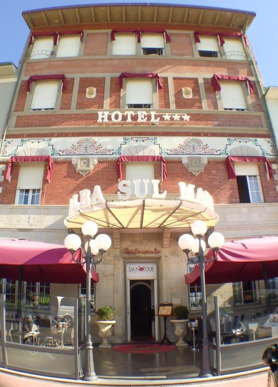 Alba Sul Mare Hotel Lido di Camaiore Buitenkant foto