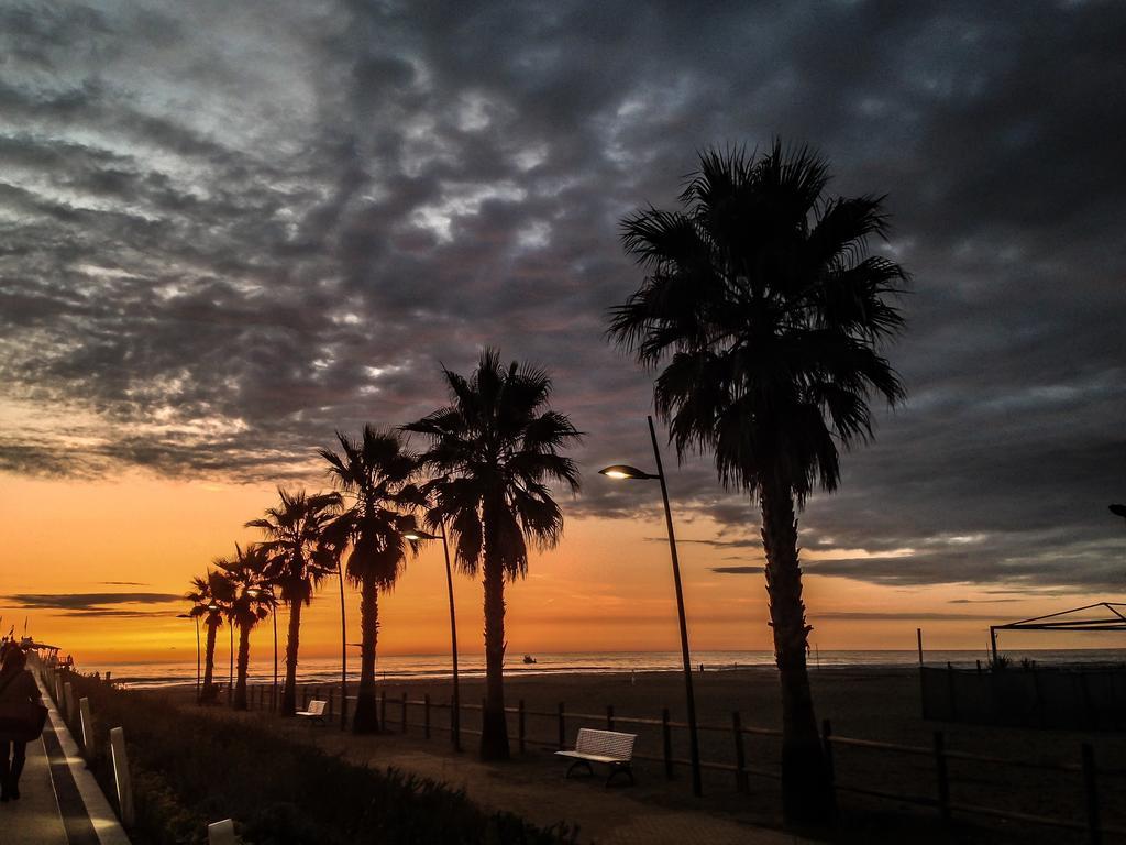 Alba Sul Mare Hotel Lido di Camaiore Buitenkant foto