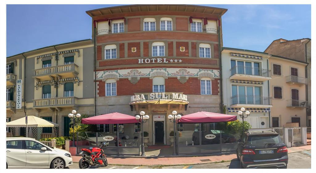 Alba Sul Mare Hotel Lido di Camaiore Buitenkant foto