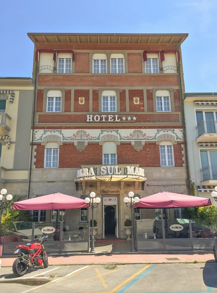 Alba Sul Mare Hotel Lido di Camaiore Buitenkant foto